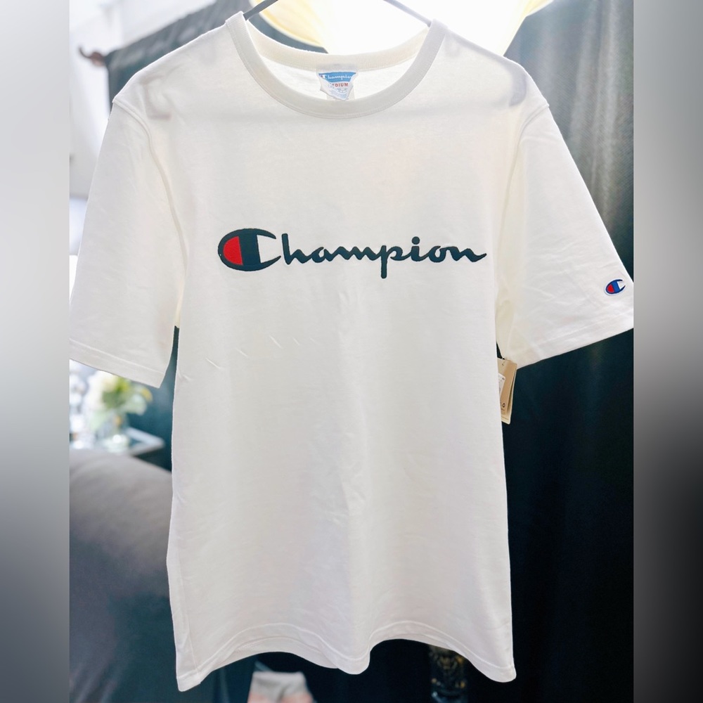 Champion T-Shirt size M Authentic Brand New